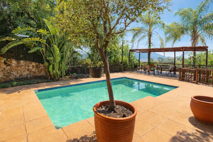 3 Bedroom Property for Sale in Meerhof North West